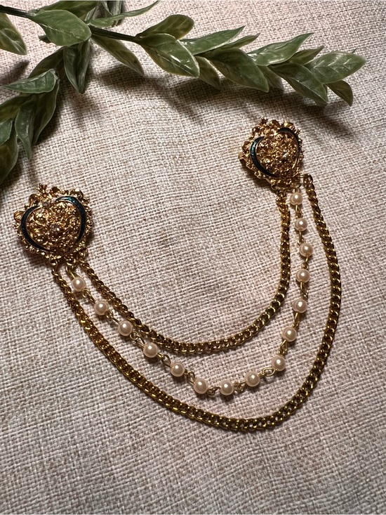 Vintage Jewelry - VINTAGE Gold Cinching Chain Brooch Pins with Pearl and Crystal Elements